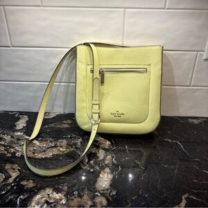 Kate Spade New York Pebbled Leather Yellow Crossbody Shoulder Bag Purse Handbag